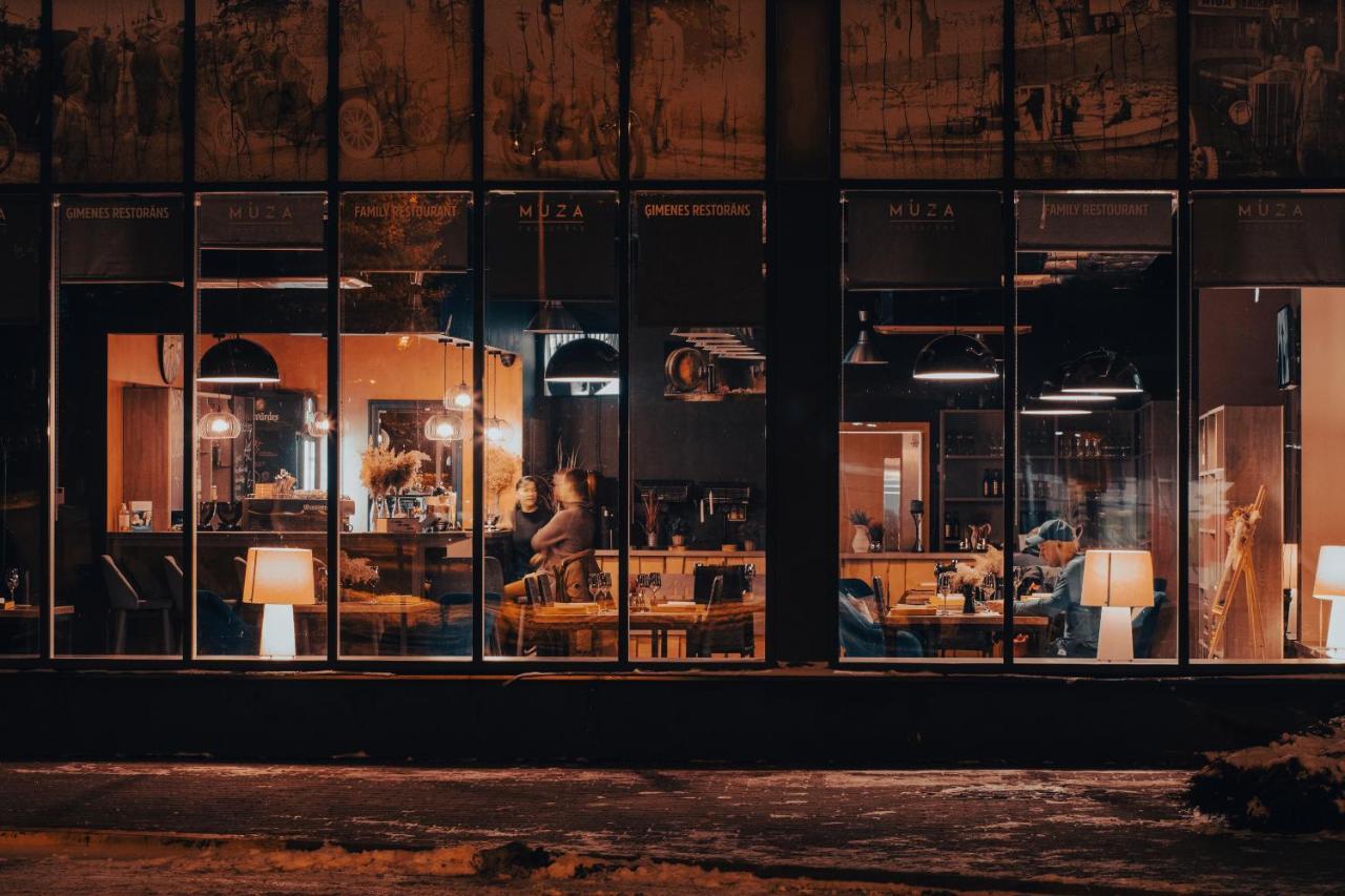 Rija Bauska Hotel Bagian luar foto