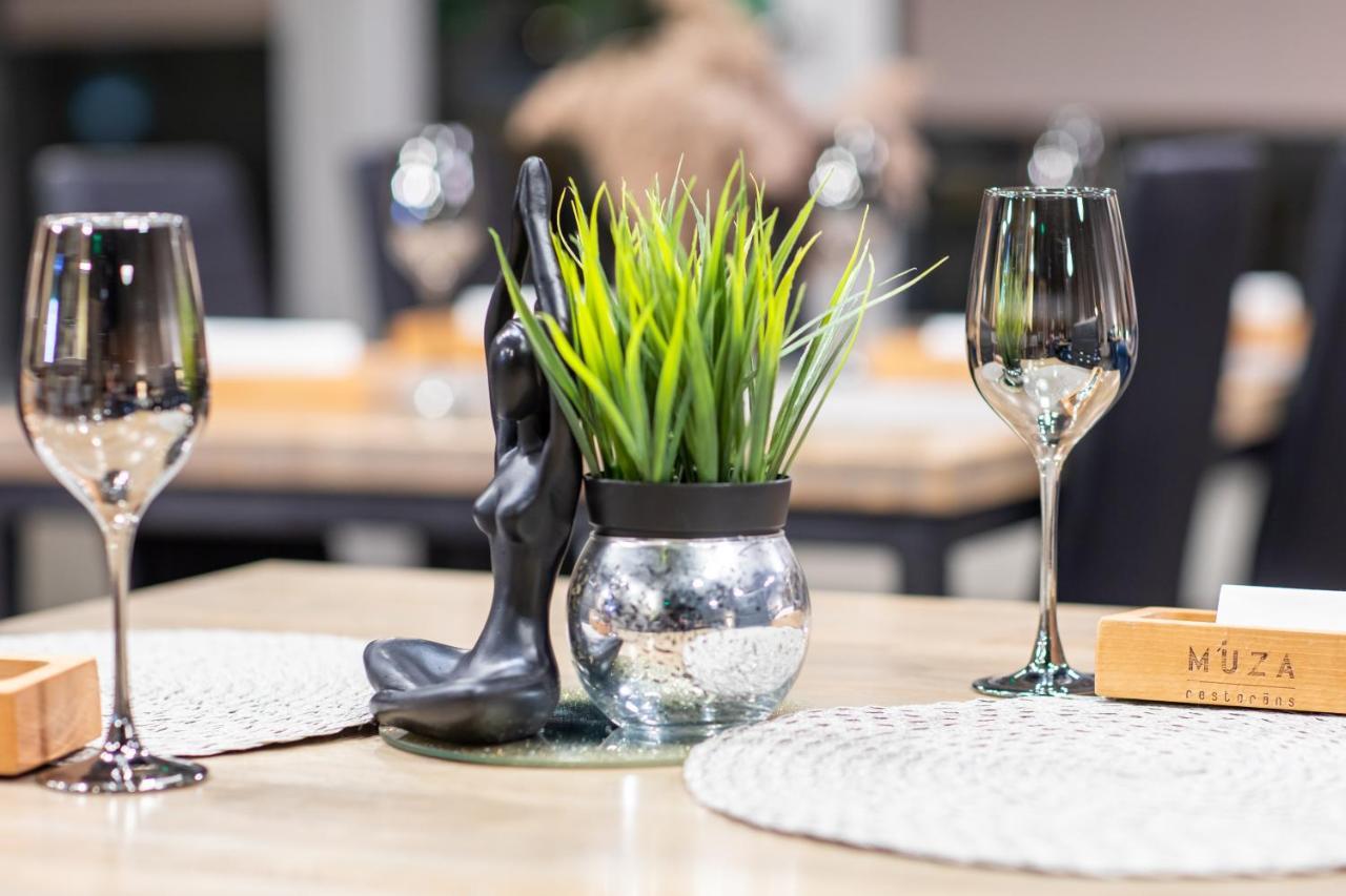 Rija Bauska Hotel Bagian luar foto