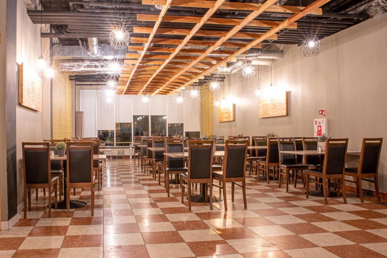 Rija Bauska Hotel Bagian luar foto