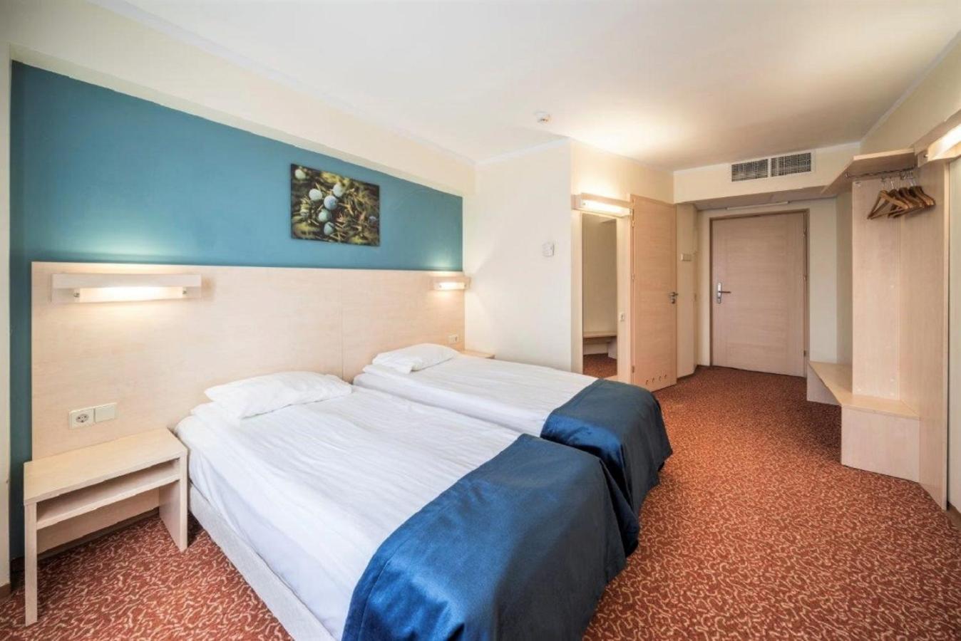 Rija Bauska Hotel Bagian luar foto