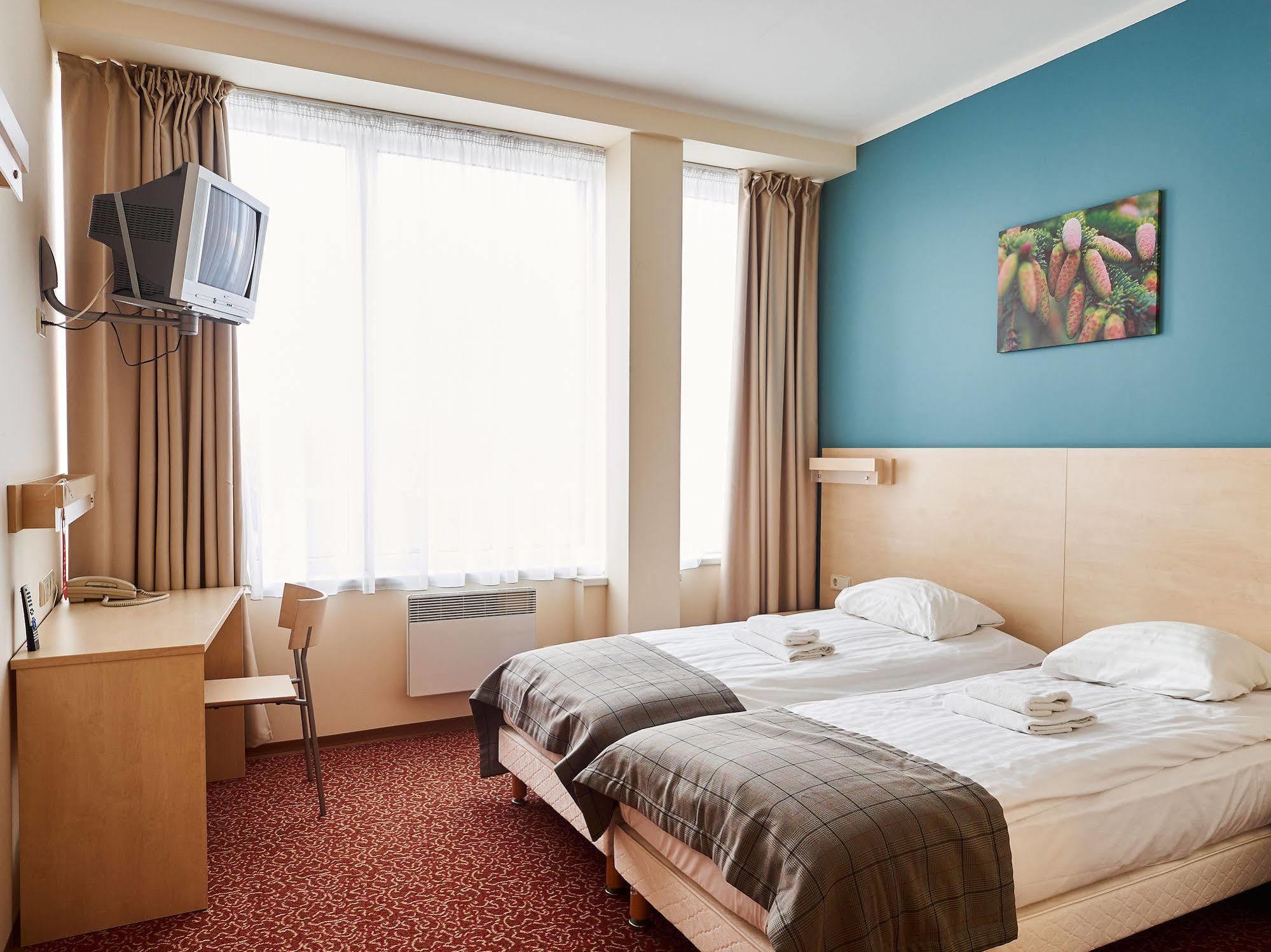 Rija Bauska Hotel Bagian luar foto