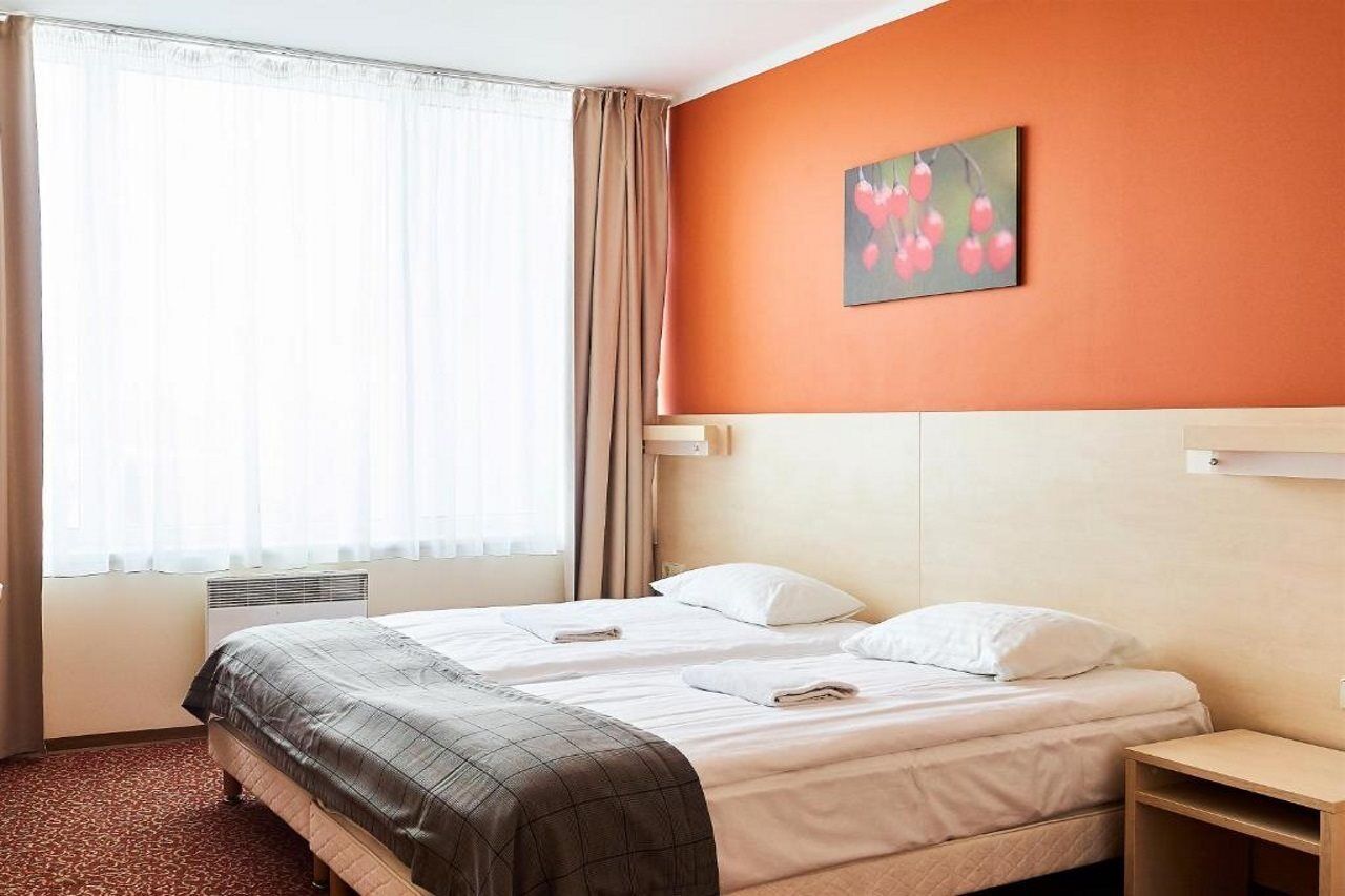 Rija Bauska Hotel Bagian luar foto